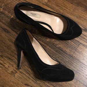Designer - Prada Black Suede Pumps - Size 6